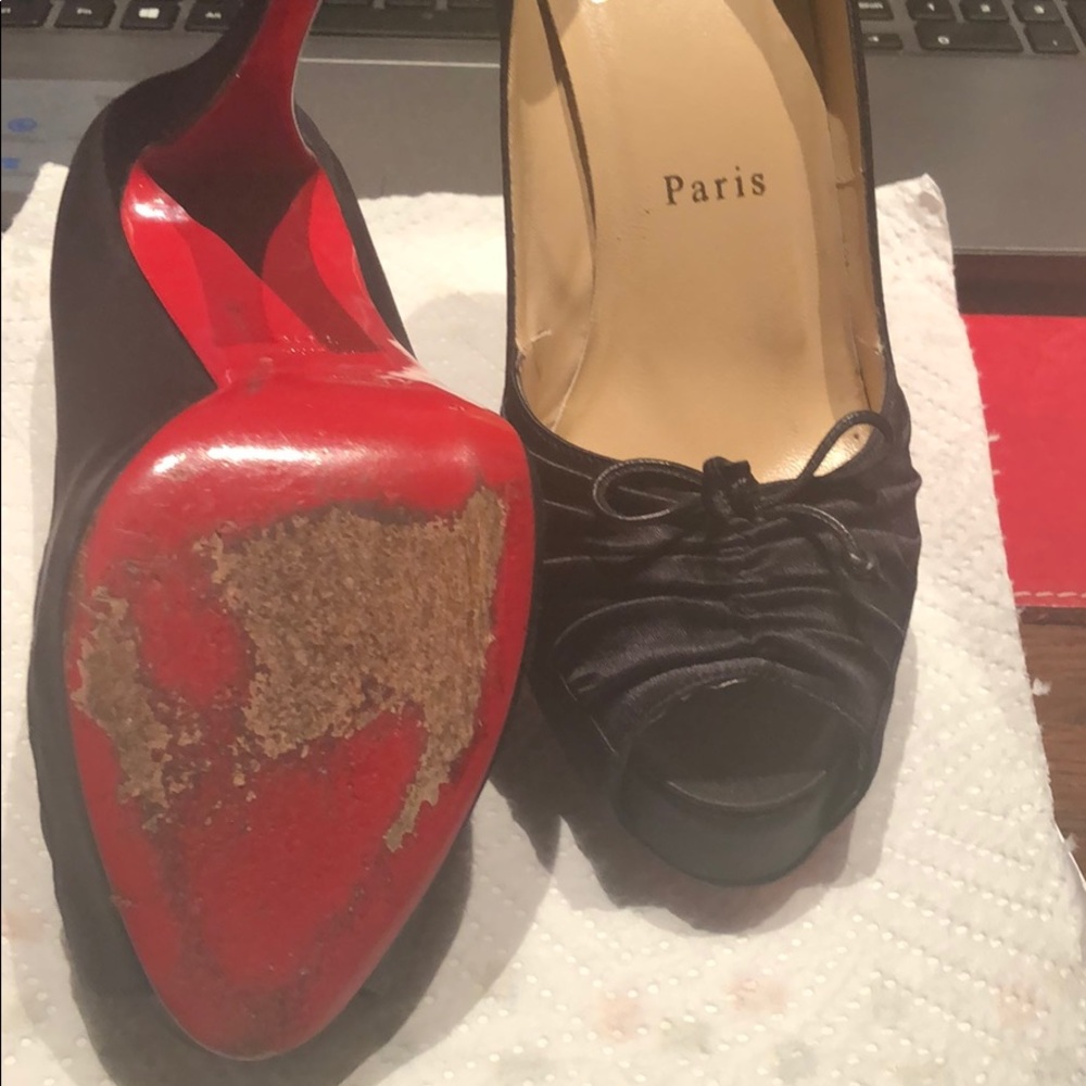 Shoe